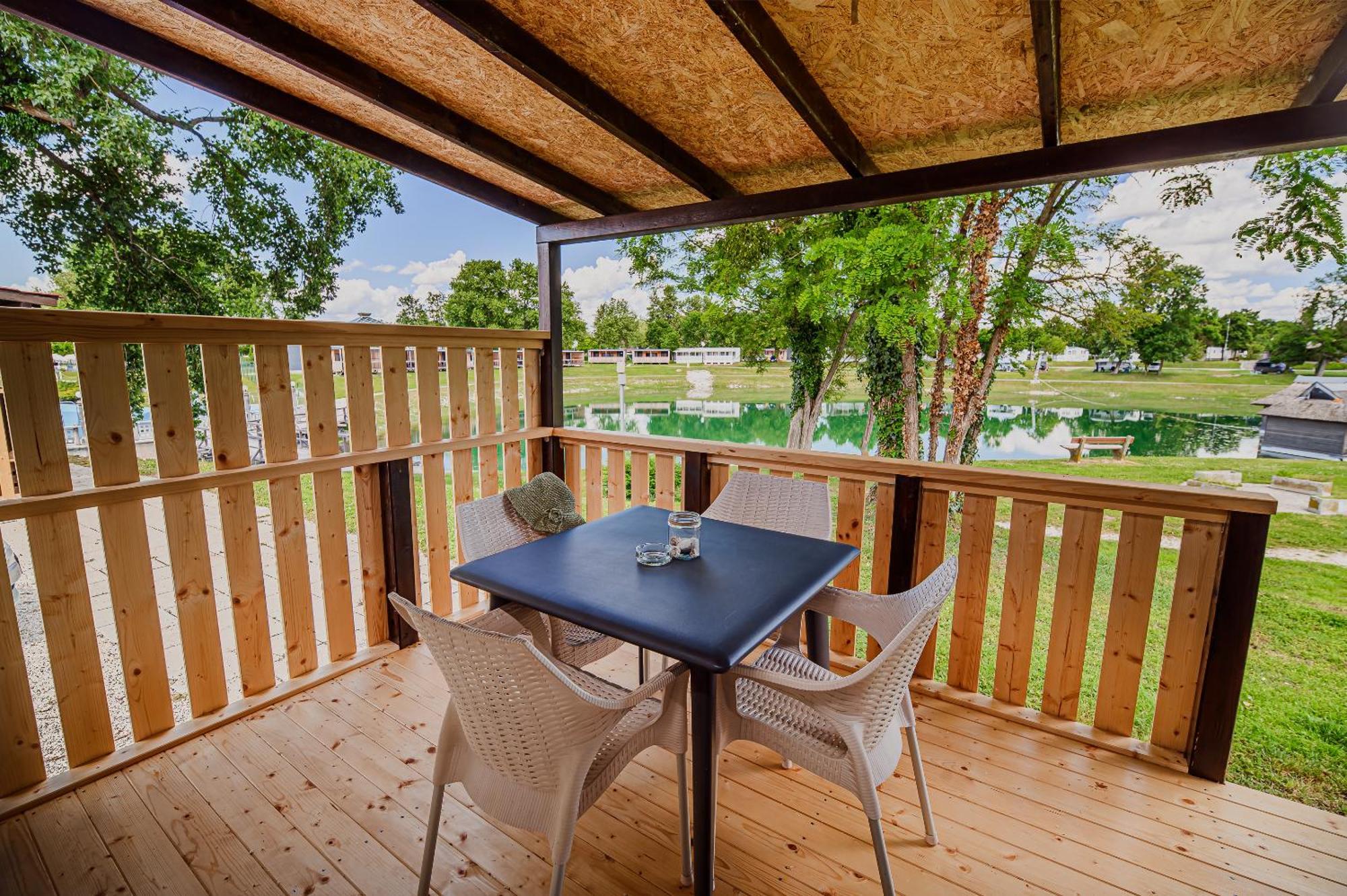 Lake View Mobile Homes With Thermal Riviera Tickets In Terme Catez كاتيز أوب سافي المظهر الخارجي الصورة